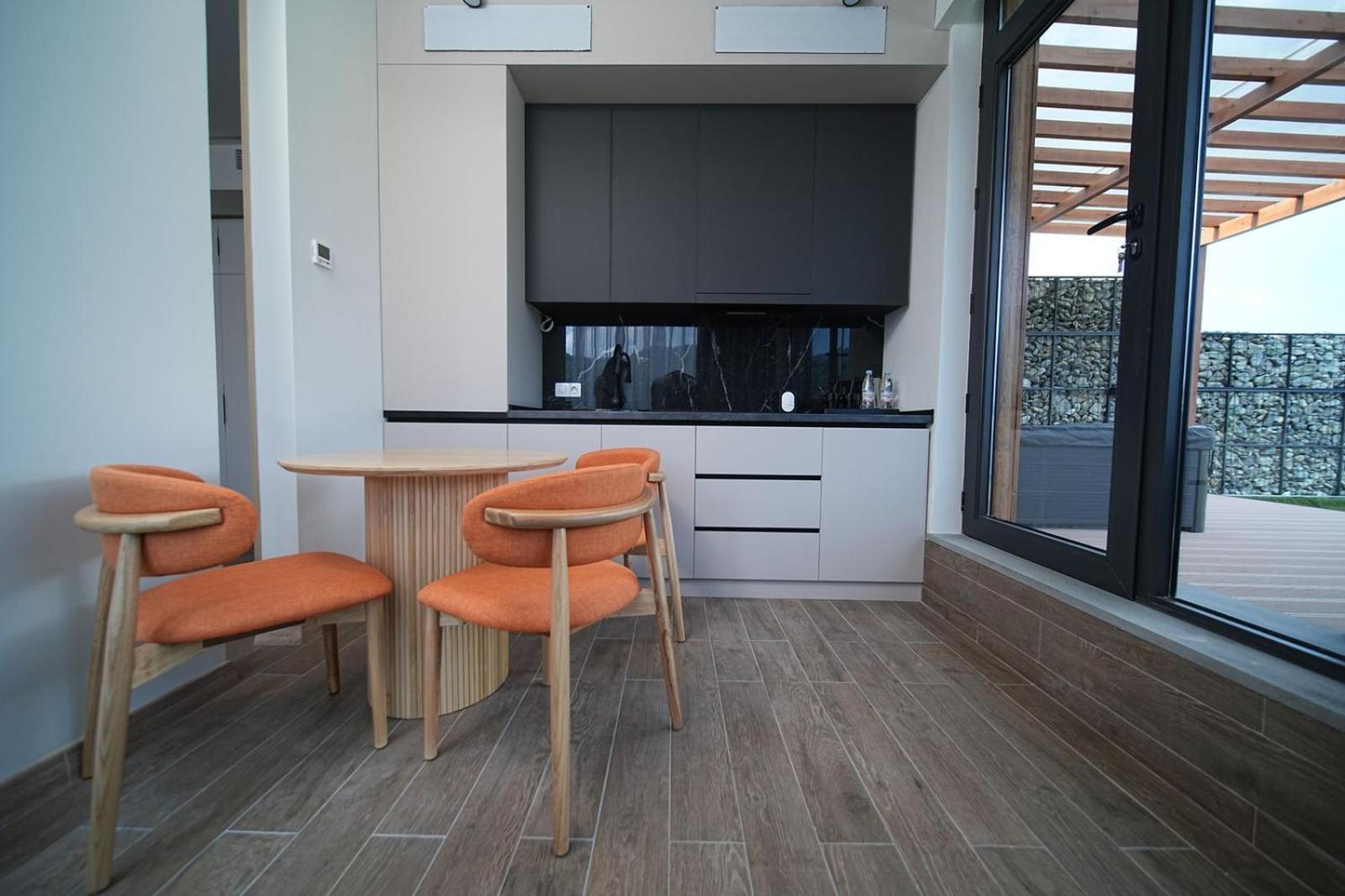 Dili Town Resort And Spa Dilijan Ngoại thất bức ảnh