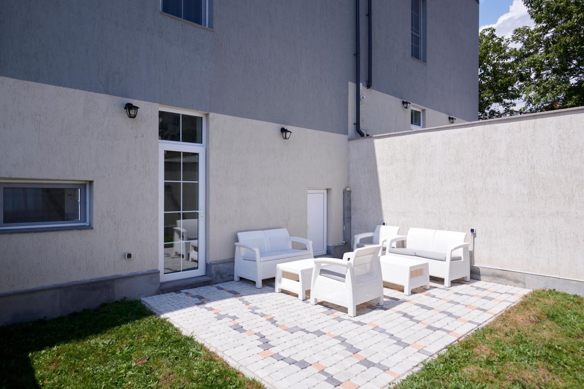 Dili Town Resort And Spa Dilijan Ngoại thất bức ảnh